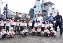 Lantamal XII Pontianak Kenalkan KRI Siribua-859 kepada Peserta Didik Usia Dini
