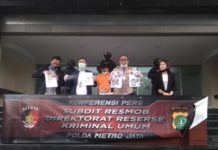 Pria Penipu Pakai Akun Facebook Palsu dengan Profil Wanita Ditangkap Polisi