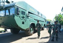Pangdivif 2 Kostrad Tinjau Alutsista Baru M3 Amphibious Pontoon Yonzipur 10 Divif 2 Kostrad