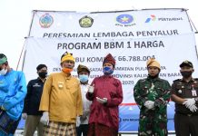BPH Migas Resmikan BBM Satu Harga Perdana Tahun 2020 di Pulau Maya Kalimantan Barat