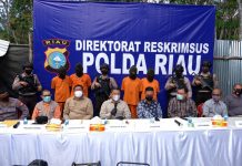 Polda Riau Bongkar Sindikat Penyulingan Minyak llegal di Dumai, Polisi: 4 Orang Diringkus, 1 DPO