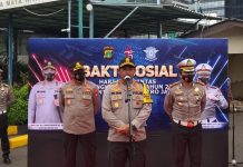 Ditlantas Polda Metro Gelar Baksos Hari Lantas Bhayangkara ke-65, Puluhan Ton Beras Dibagikan