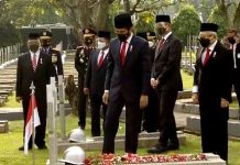 Presiden Jokowi Pimpin Upacara Ziarah Hari Pahlawan Nasional Tahun 2020 di TMP Kalibata