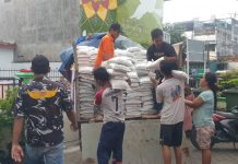 Kabaharkam Polri Kirim Bantuan 15 Ton Beras dan 750 Dus Mie Instan untuk Korban Banjir Kota Medan