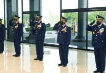 Lima Pati TNI AU Terima Bintang Swa Bhuwana Paksa Pratama