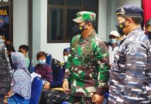 Panglima TNI Tinjau Serbuan Vaksinasi Covid-19 di Mako Pushidrosal