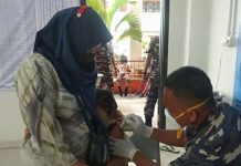 TNI AL Gelar Vaksinasi Anak Usia 6-11 Tahun di Wilayah Lagoa Jakut