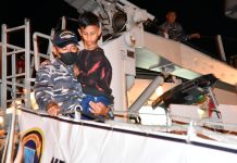 Tim SAR Gabungan TNI AL Kembali Evakuasi 10 Korban KM Ladang Pertiwi 02