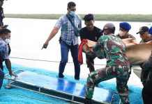 TNI AL Bantu Evakuasi Korban Penembakan Kapal Ikan Indonesia oleh Kapal Patroli PNG