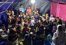 Satgasduk Murai Sakti II Ajak Pengungsi Korban Gempa Cianjur untuk Belajar Mengaji