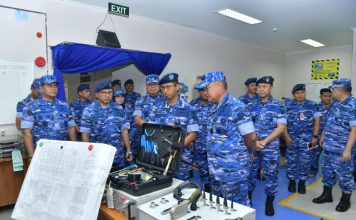Wakasau Kunjungan Kerja ke Solo, Tinjau Kesiapan Sistem Pemeliharaan Radar TNI AU